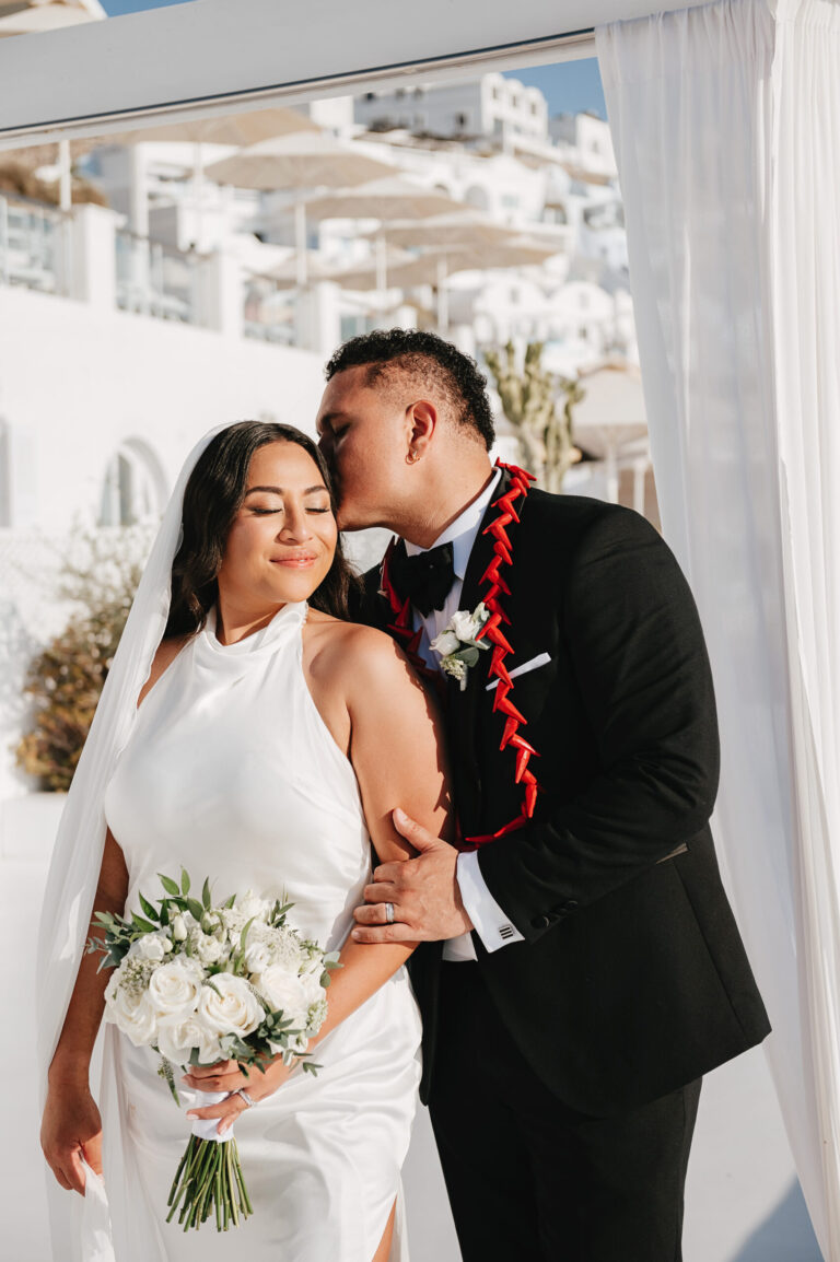 Spiced with love – a wedding for two at Dana Villas