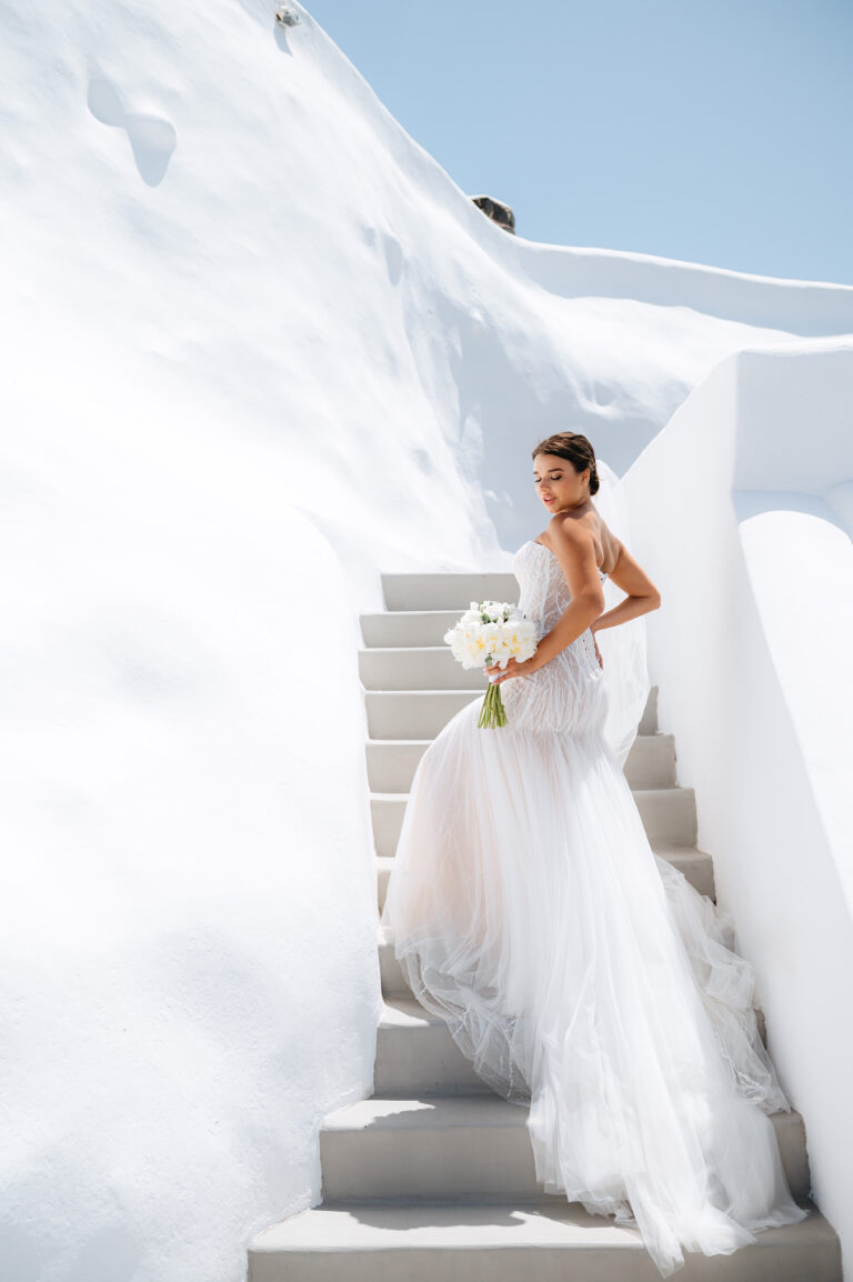 Вoutique Santorini wedding at Venetsanos Winery | Evgen & Maria