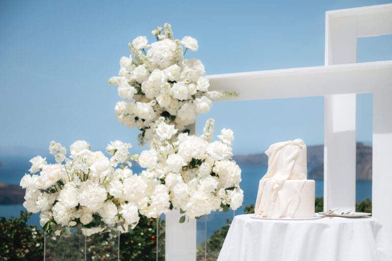 Вoutique Santorini wedding at Venetsanos Winery | Evgen & Maria