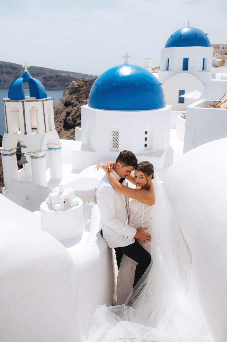 Вoutique Santorini wedding at Venetsanos Winery | Evgen & Maria